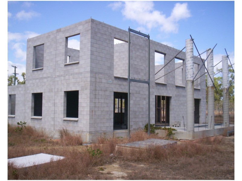 3 Batten Road, Mount Low QLD 4818