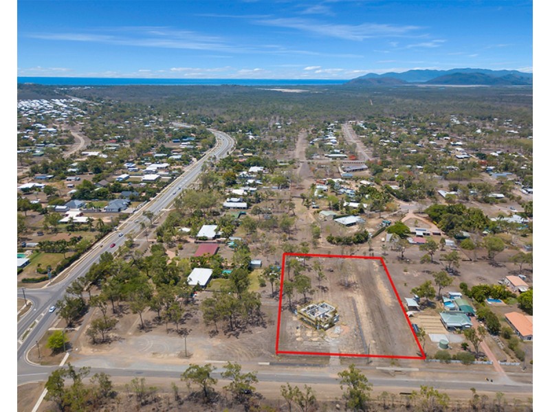 3 Batten Road, Mount Low QLD 4818