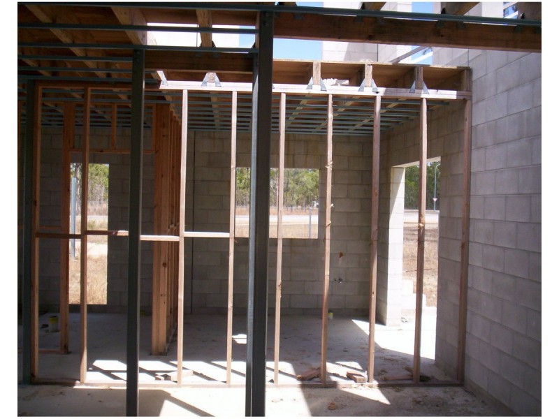 3 Batten Road, Mount Low QLD 4818