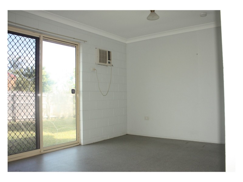 2 Lyndhurst Street, Mount Louisa QLD 4814