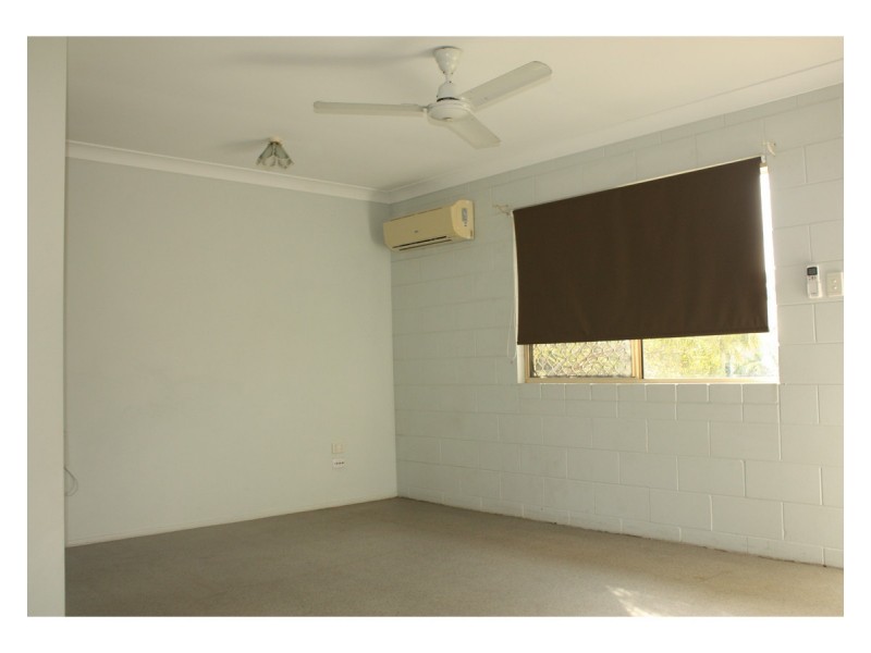 2 Lyndhurst Street, Mount Louisa QLD 4814