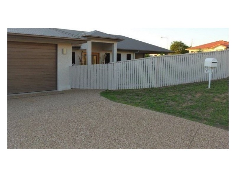 12 Wirega, Douglas QLD 4814