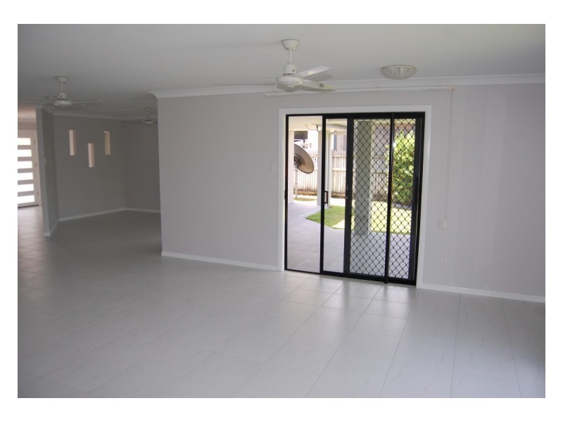 52 Sandbek Street, Annandale QLD 4814