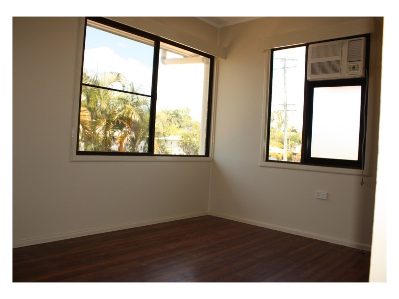 417 Ross River Road, Cranbrook QLD 4814