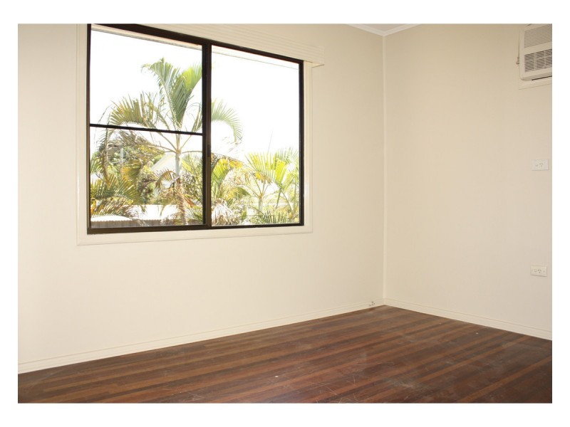 417 Ross River Road, Cranbrook QLD 4814