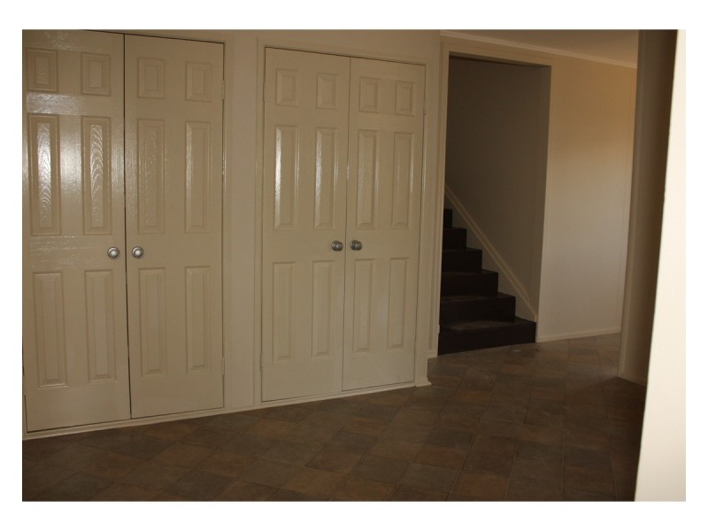 417 Ross River Road, Cranbrook QLD 4814