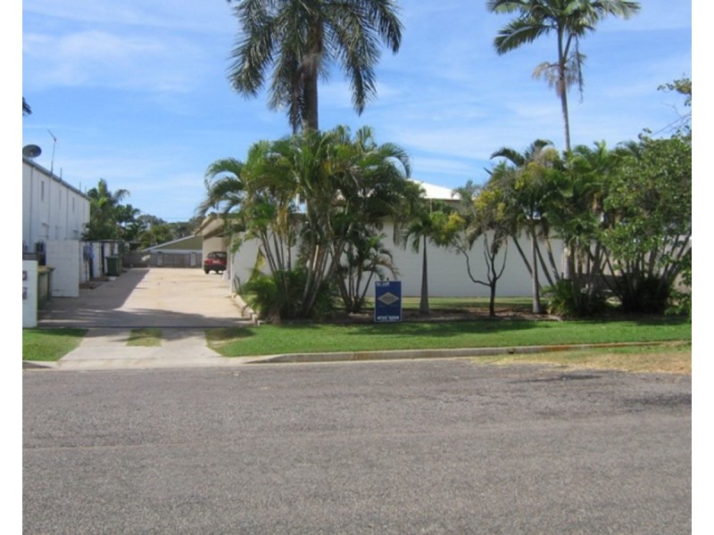 4/15 Rose Street, North Ward QLD 4810