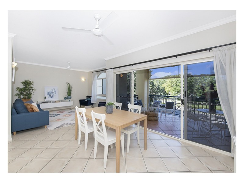 10/18 The Strand, North Ward QLD 4810