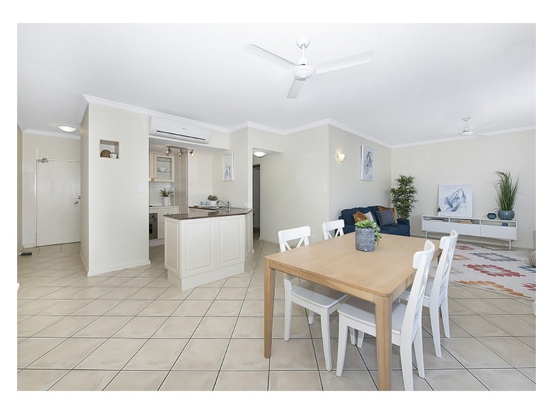 10/18 The Strand, North Ward QLD 4810