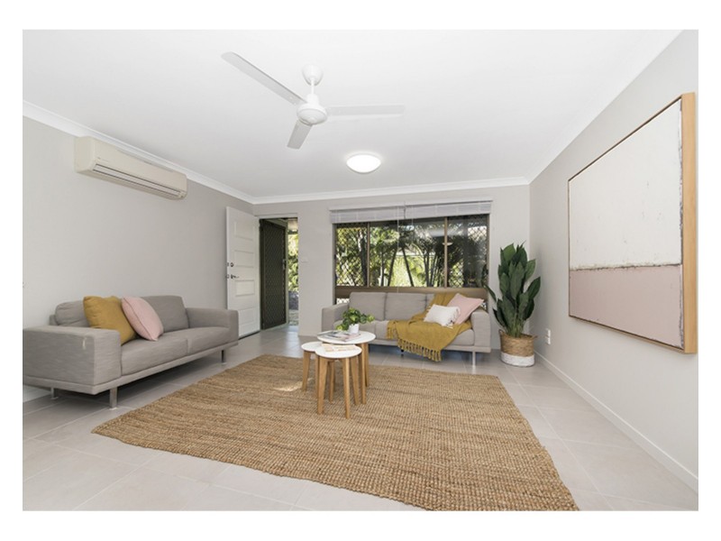 2/61 Sherriff Street, Hermit Park QLD 4812