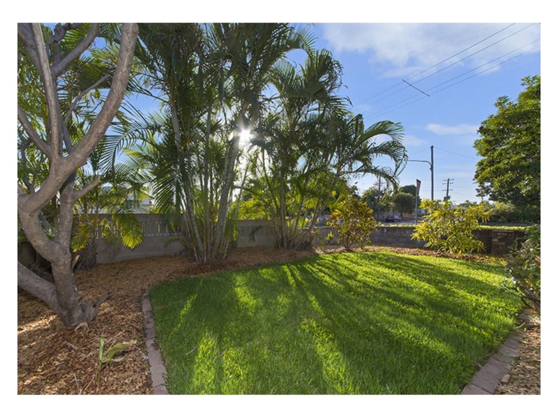 2/61 Sherriff Street, Hermit Park QLD 4812