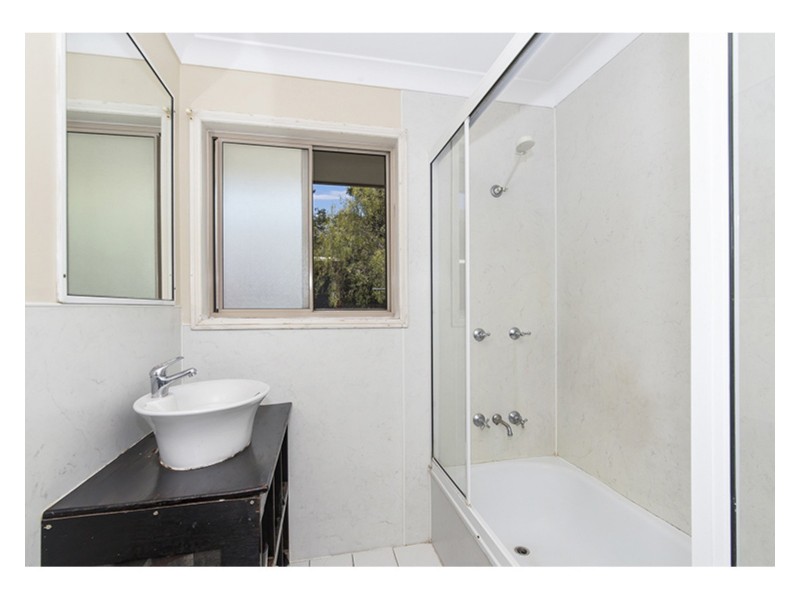 15 Guinane Court, Kelso QLD 4815