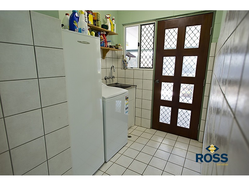 168 Upper Miles Avenue, Kelso QLD 4815