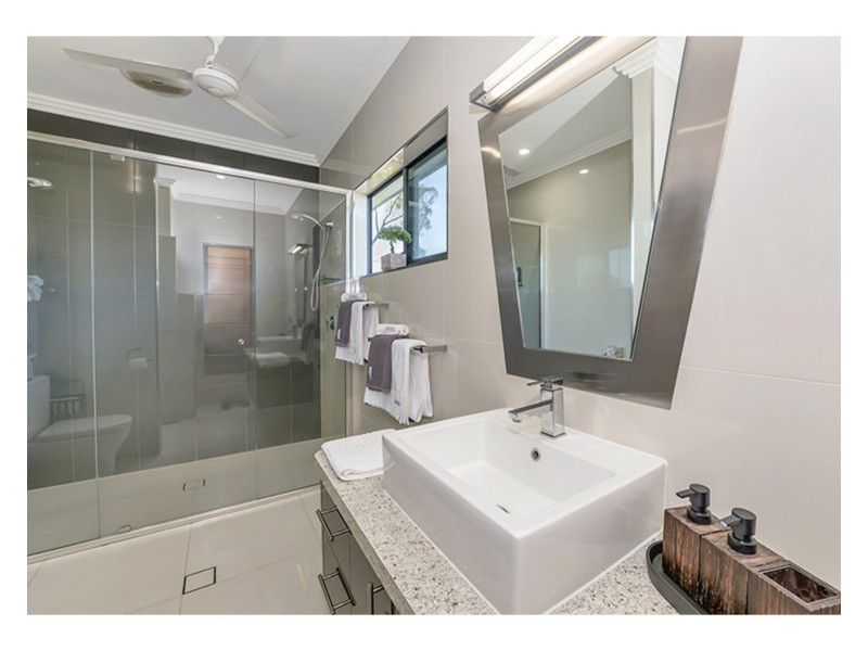 18 Macquarie Street, Jensen QLD 4818