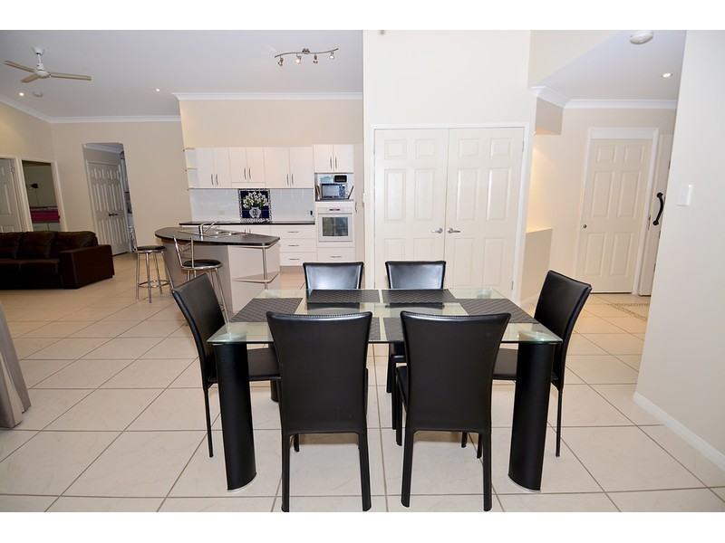 30 Anchorage Circuit, Bushland Beach QLD 4818