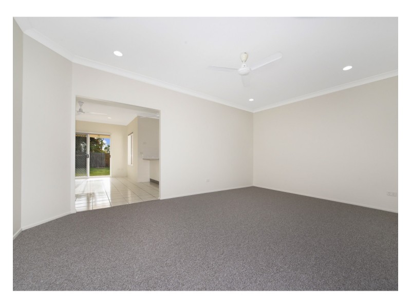 44 Chiquita Avenue, Rasmussen QLD 4815