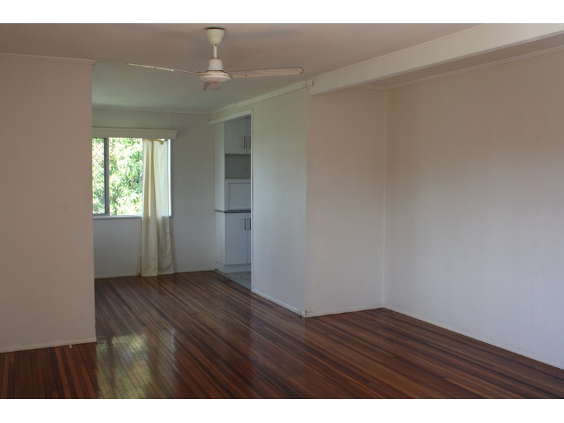 8 Tapiolas Avenue, Kirwan QLD 4817