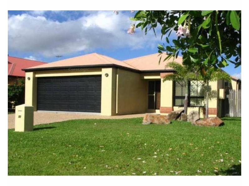 30 River Boulevard, Idalia QLD 4811