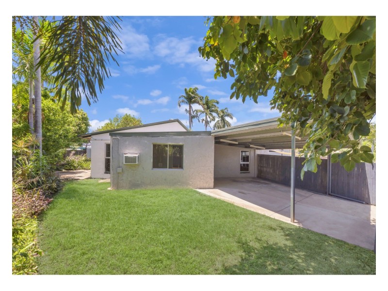 10 Julia Street, Kirwan QLD 4817