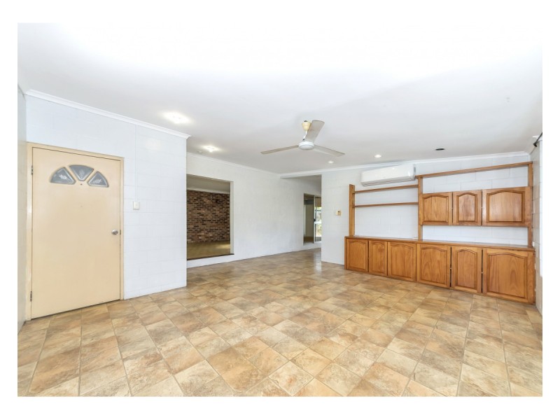 10 Julia Street, Kirwan QLD 4817