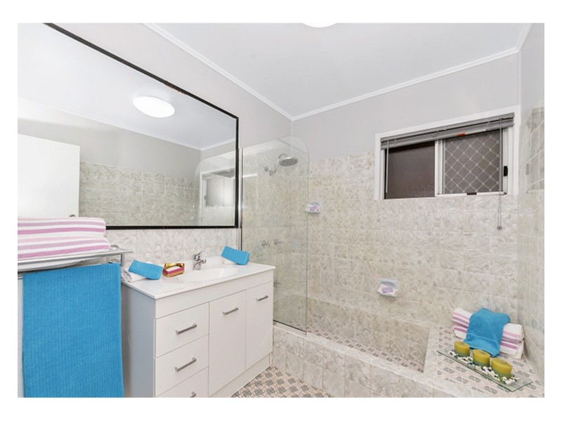 171 Charles Street, Heatley QLD 4814