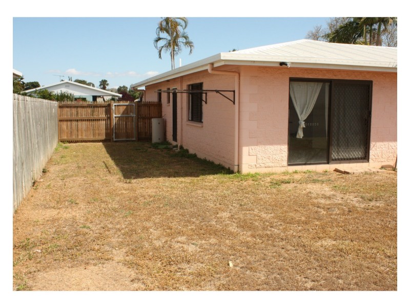 6 Arawa Street, Kelso QLD 4815