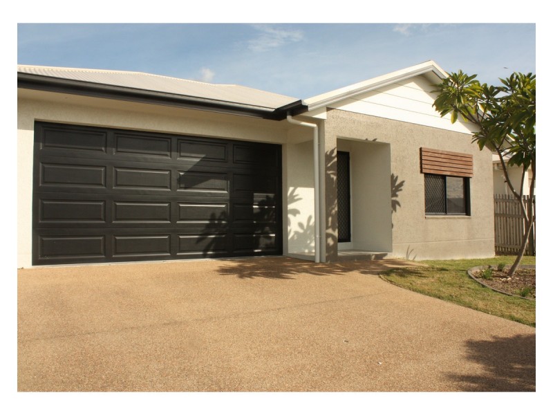21 Skardon Place, Kelso QLD 4815