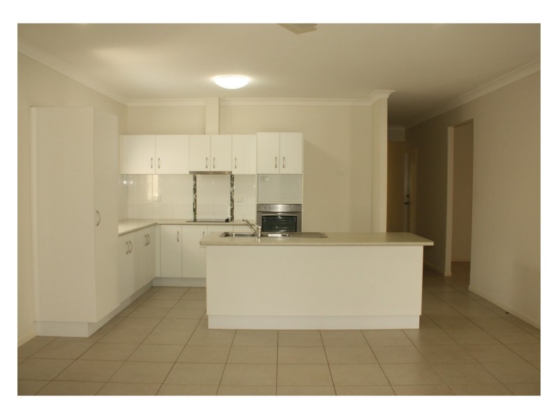 21 Skardon Place, Kelso QLD 4815