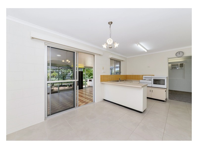 1295 Riverway Drive, Kelso QLD 4815