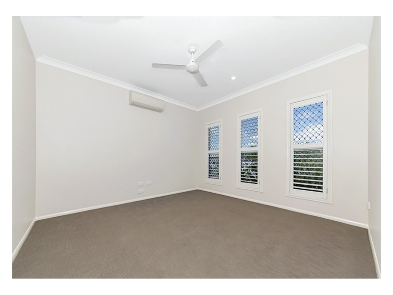 55 Kinnardy Street, Burdell QLD 4818