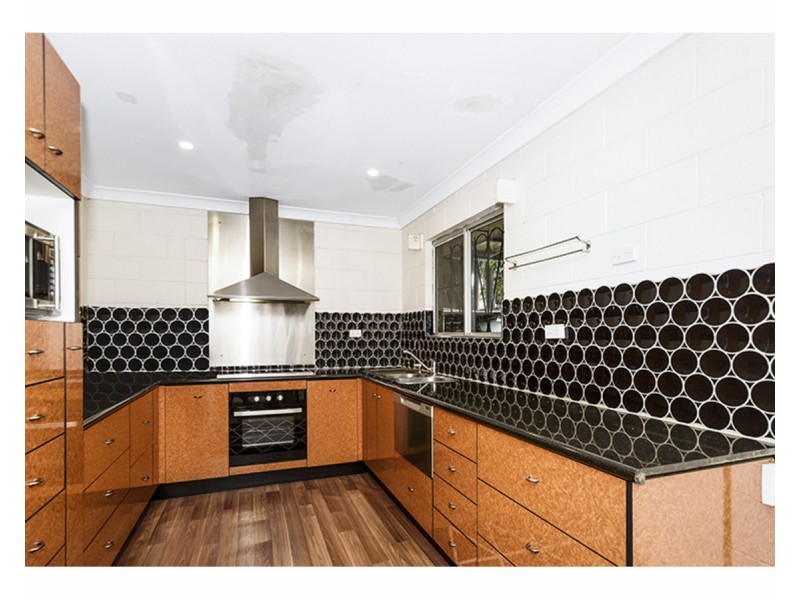 42 Lanark Street, Kirwan QLD 4817