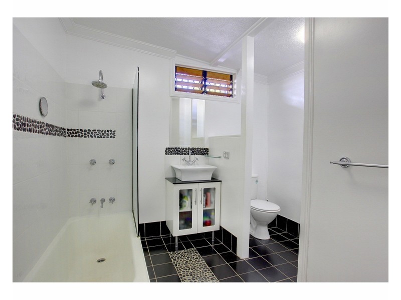 52 Bell Street, South Townsville QLD 4810