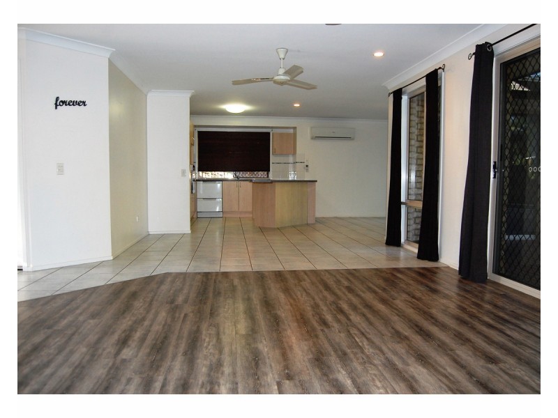 19 Wallace Circuit, Kirwan QLD 4817