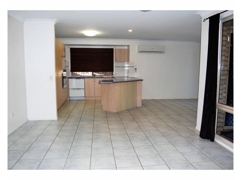 19 Wallace Circuit, Kirwan QLD 4817