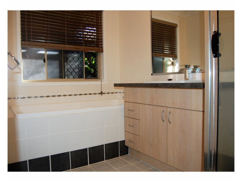 19 Wallace Circuit, Kirwan QLD 4817