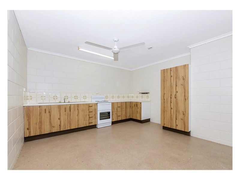 1/131 Mooney Street, Gulliver QLD 4812