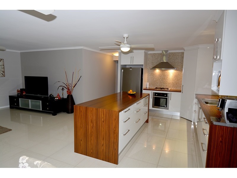 7 Constance Drive, Kelso QLD 4815