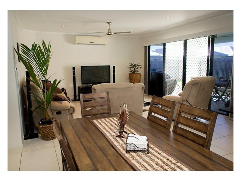 13 Shark Court, Mount Louisa QLD 4814