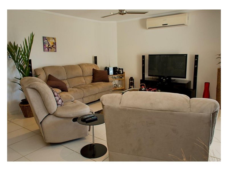 13 Shark Court, Mount Louisa QLD 4814