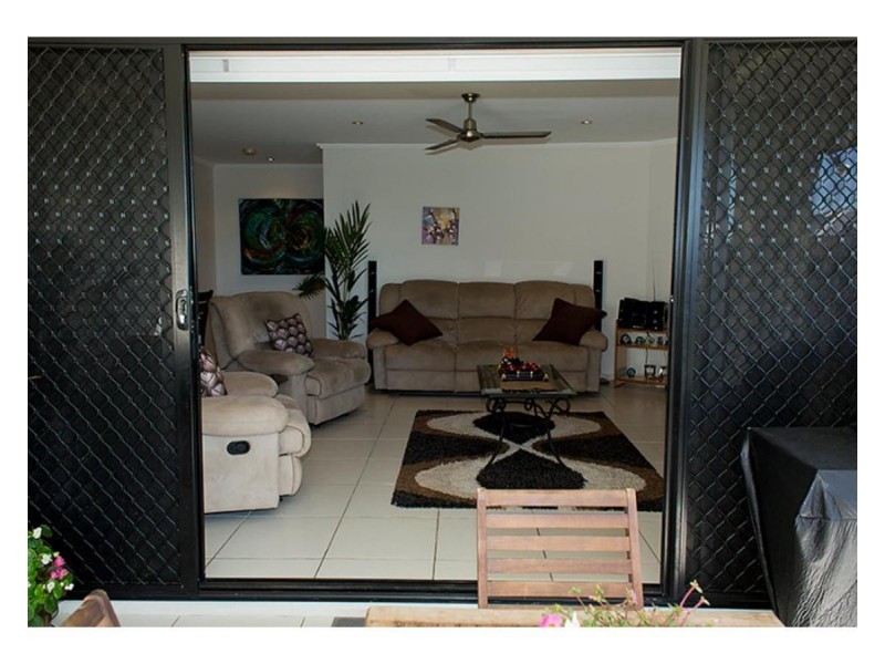 13 Shark Court, Mount Louisa QLD 4814