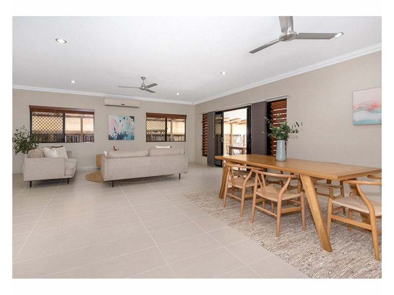 45 Guilfoyle Circuit, Kirwan QLD 4817