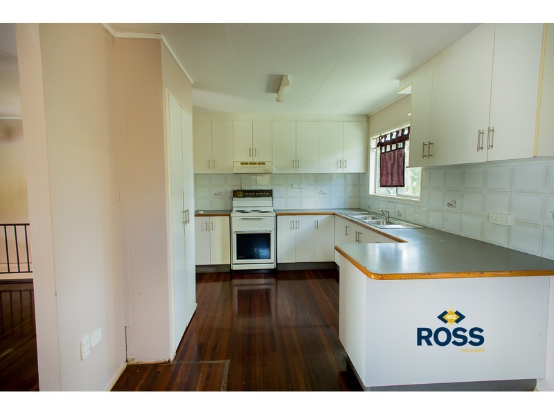 8 Deborah Street, Kelso QLD 4815