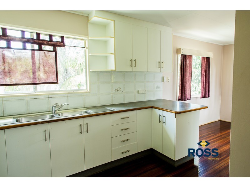 8 Deborah Street, Kelso QLD 4815