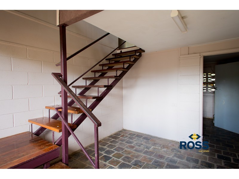 8 Deborah Street, Kelso QLD 4815