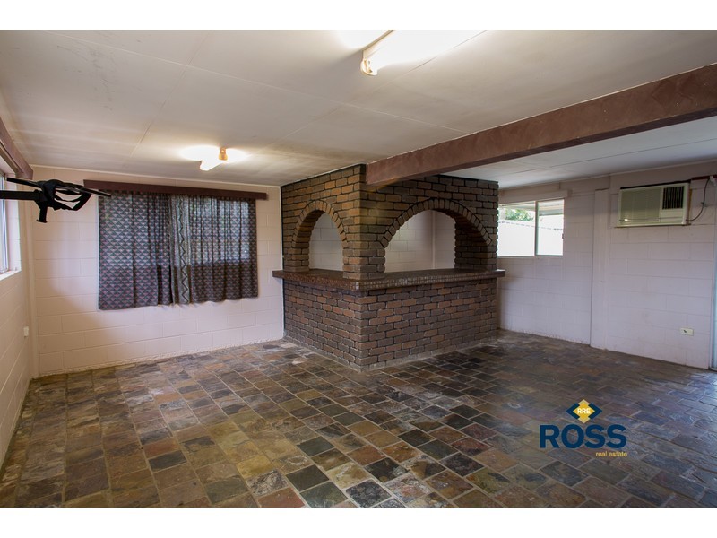 8 Deborah Street, Kelso QLD 4815