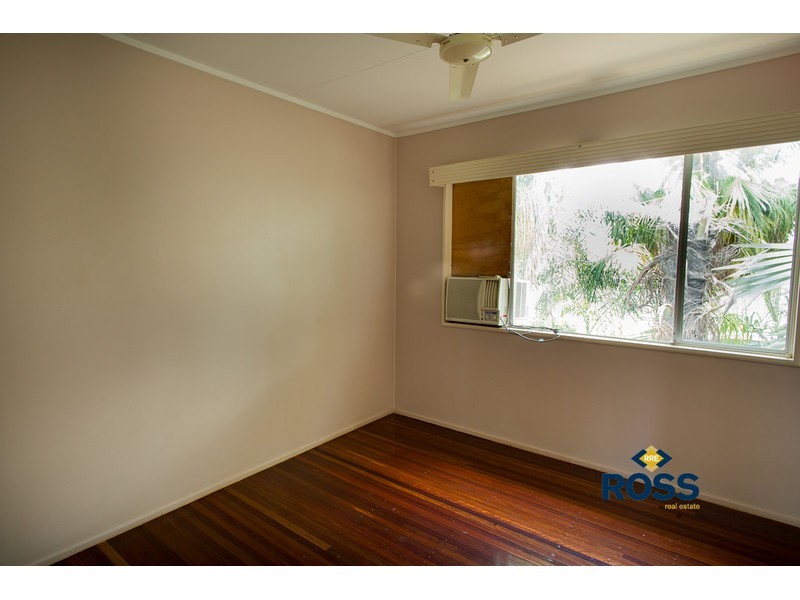 8 Deborah Street, Kelso QLD 4815