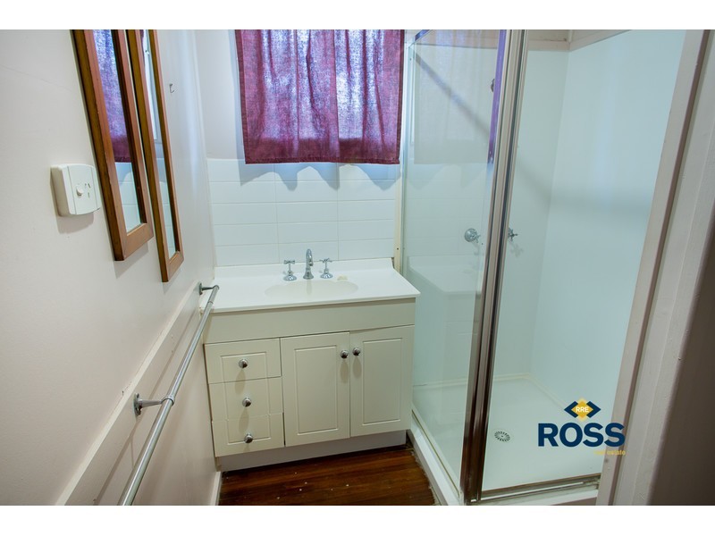 8 Deborah Street, Kelso QLD 4815