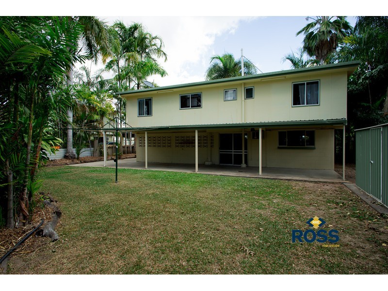 8 Deborah Street, Kelso QLD 4815