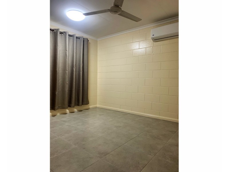 15 Fraire Street, Hermit Park QLD 4812