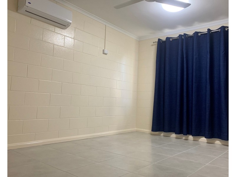 15 Fraire Street, Hermit Park QLD 4812